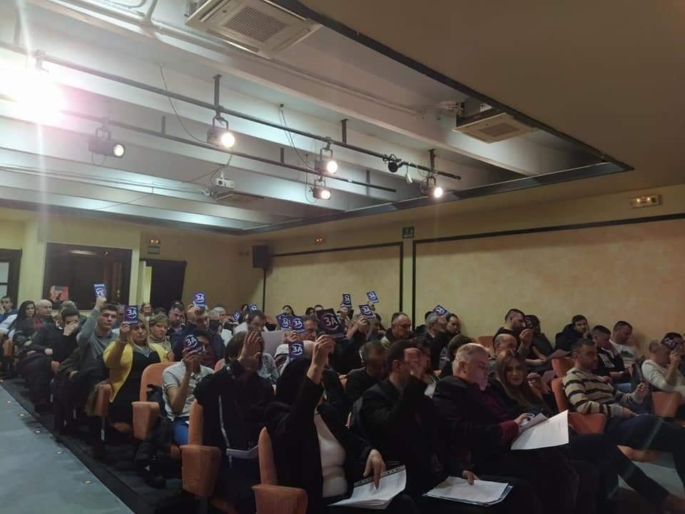 ЗАВЕТНИЦИ ЗВЕЗДАРА – Излазимо на локалне изборе!