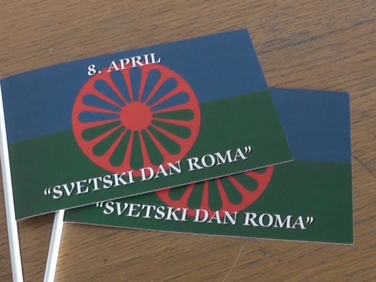 Заветници честитају Ромима 8. април – Светски дан Рома
