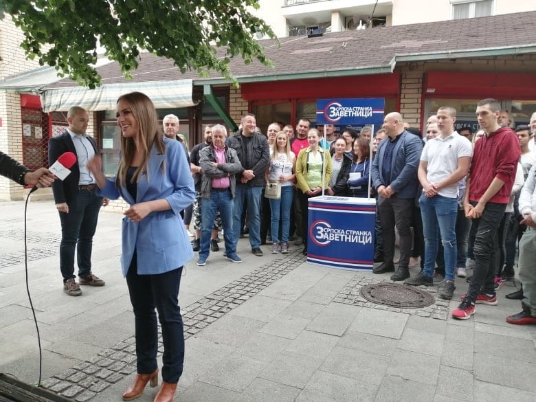 (ВИДЕО) ЈЕДИНИ ОБИЛАЗИМО МАЛЕ ОПШТИНЕ У СРБИЈИ!