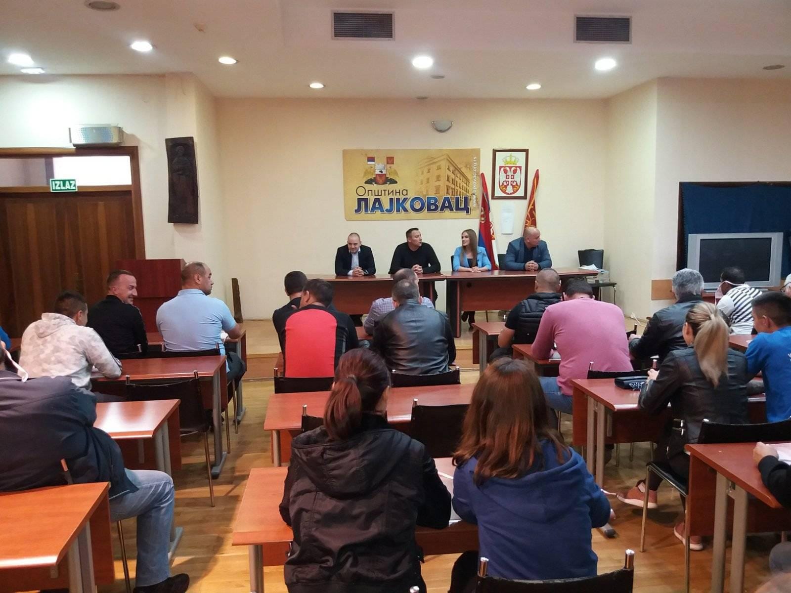 ЗАВЕТНИЦИ ЛАЈКОВАЦ: „Покрећемо теме од суштинског значаја за грађане!“