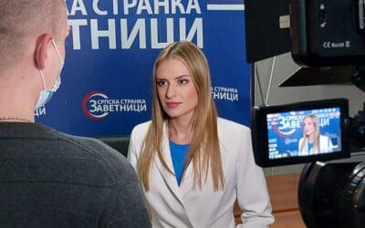 (ВИДЕО) Милица Ђурђевић демантовала да одустаје од председничке кандидатуре!