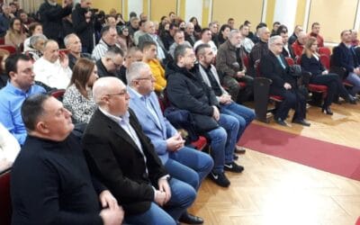 ОДРЖАН ПРЕДИЗБОРНИ СКУП ЗАВЕТНИКА У НИШУ – На југу Србије посебно велики политички притисци и прогон неистомишљеника!