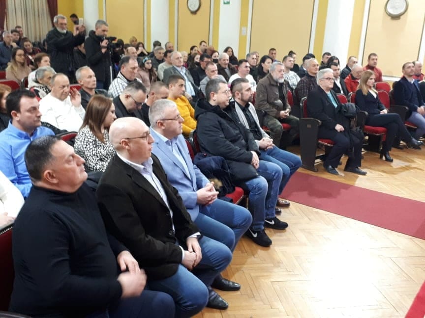 ОДРЖАН ПРЕДИЗБОРНИ СКУП ЗАВЕТНИКА У НИШУ – На југу Србије посебно велики политички притисци и прогон неистомишљеника!