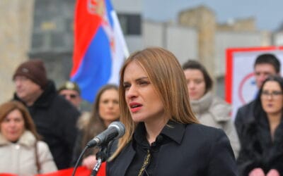 (ВИДЕО) МИЛИЦИ ЂУРЂЕВИЋ ЗАБРАЊЕН УЛАЗАК НА КиМ!