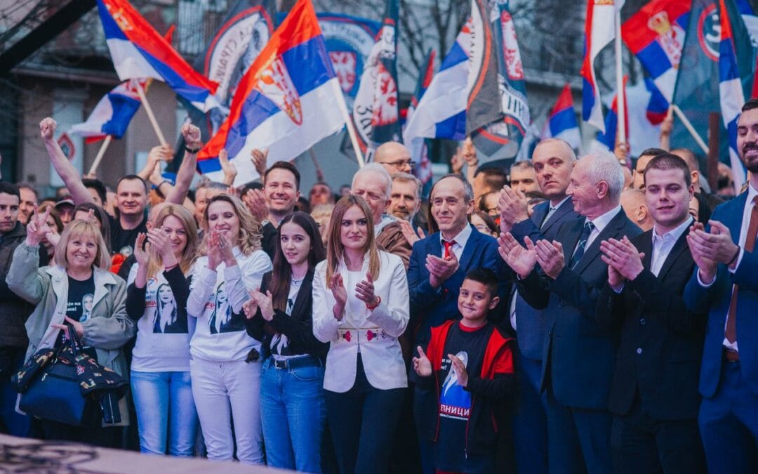 ЂИЛАС НЕМА МАНДАТ ДА СЕ У ИМЕ ЦЕЛЕ ОПОЗИЦИЈЕ ДОГОВАРА СА ВУЧИЋЕМ У ВЕЗИ БЕОГРАДА!