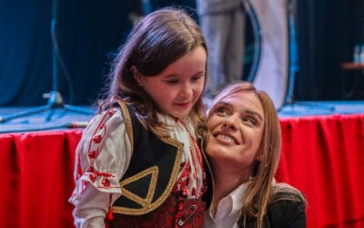 „Хвала ти, Србијо, што си нам дала прилику да ти служимо“ – Одржана велика трибина Заветника у Прокупљу!