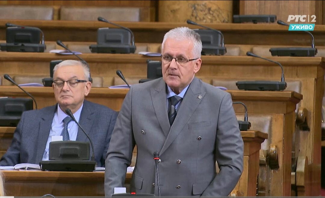 (ВИДЕО) ДРАГАН НИКОЛИЋ-ТРАЖИТЕ ДА ГЛАСАМО ЗА ВЕЋУ КОРУПЦИЈУ У ПРАВОСУЂУ!