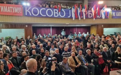 ПОРУКА КРИСТОФЕРА ХИЛА ДРСКО ЗАДИРАЊЕ У УНУТРАШЊЕ СТВАРИ СУВЕРЕНЕ ДРЖАВЕ!