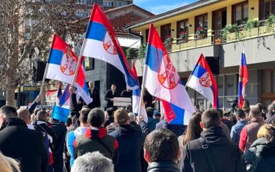 ОВДЕ СЕ БРАНИ СРБИЈА! НЕ КАПИТУЛАЦИЈИ! – велики скуп државотворне опозиције у Лесковцу!