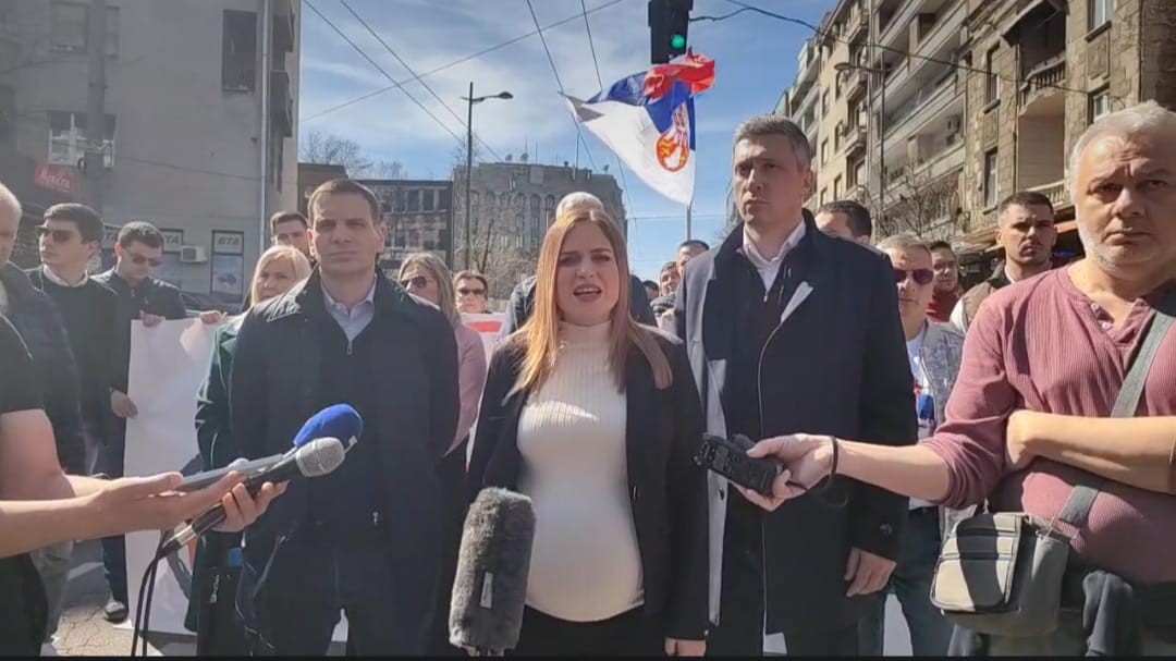 (ВИДЕО) МИЛИЦА ЂУРЂЕВИЋ: „СРБИЈА ЈЕ СПРЕМНА ДА СТАНЕ НА ПУТ АНЕКСУ О СТВАРАЊУ ВЕЛИКЕ АЛБАНИЈЕ!“