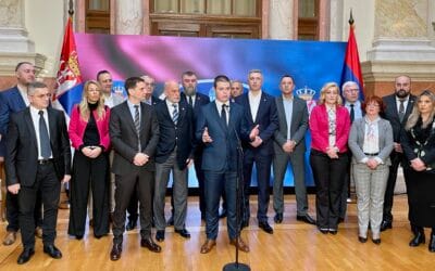 (ВИДЕО) ПОЗИВ НА НАЦИОНАЛНО ОКУПЉАЊЕ – СРБИЈА ПАМТИ, СРБИЈА БРАНИ!