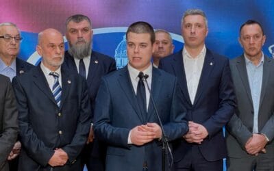 (ВИДЕО) ГОВОР КОЈИ РТС НИЈЕ СМЕО ДА ЕМИТУЈЕ – Никола Драгићевић открио шта власт хоће да изгласа!