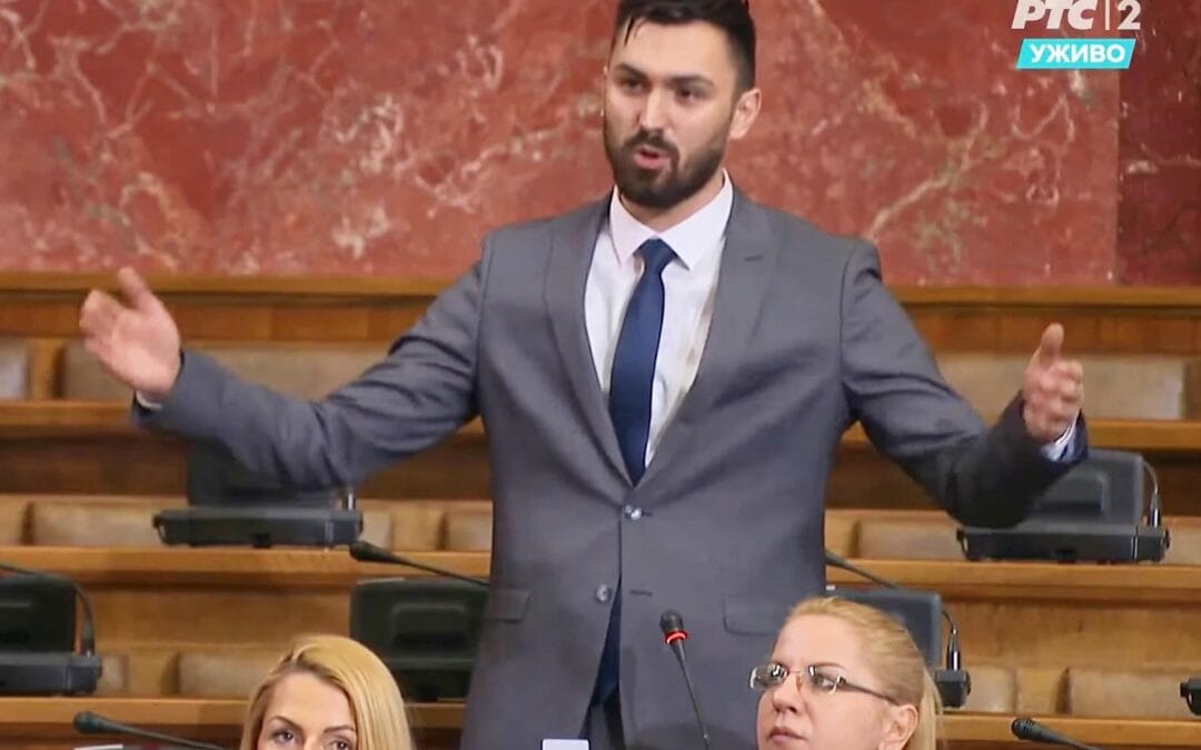 (ВИДЕО) ДА ЛИ ВАМ ЈЕ АМЕРИЧКИ АМБАСАДОР ДАО ЗАДАТАК ДА РАЗОРУЖАТЕ СРБИЈУ?!