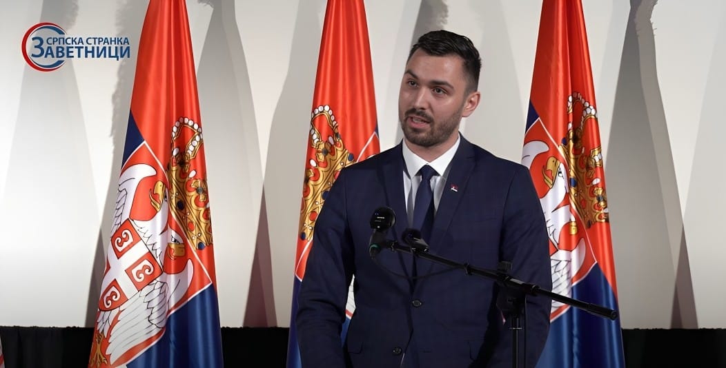 ПОЛИТИКА УСТУПАКА ПРЕМА ПРИШТИНИ НАПРАВИЛА ЈЕ ОД СРБА НА КиМ ЛАКЕ МЕТЕ – Страхиња Ерац