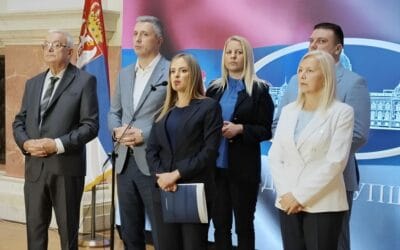 ЗАВЕТНИЦИ И ДВЕРИ ПРЕДСТАВИЛИ РЕШЕЊЕ ЗА КОСМЕТ!