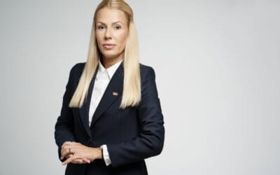 ВРАТИТЕ ПОШТИ СРБИЈЕ 1 500 000 ЕУРА – Бојана Букумировић