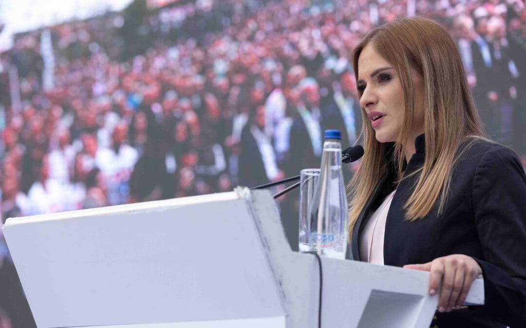 КАД ПОРОДИЦА ПОБЕЂУЈЕ, НИКО У СРБИЈИ НЕ ГУБИ – Милица Ђурђевић