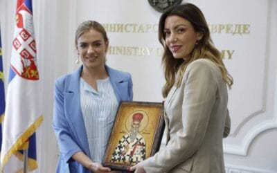 ЂУРЂЕВИЋ И МЕСАРОВИЋ РАЗГОВАРАЛЕ О ЕКОНОМСКОМ ОСНАЖИВАЊУ ПОРОДИЦЕ