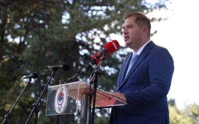 Вукелић у Гаравицама: Део Запада рачуна да ће ударом на Додика „сломити“ Републику Српску